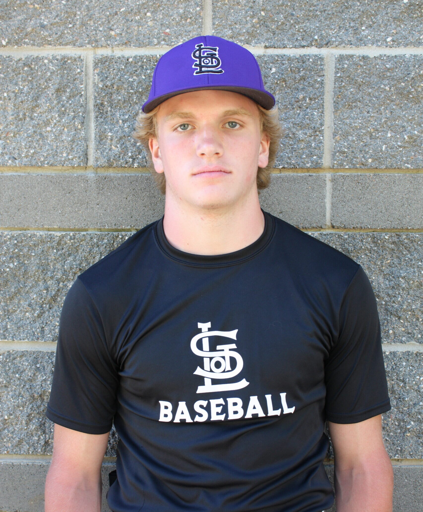 #32 - RF/RHP
Tate Adams