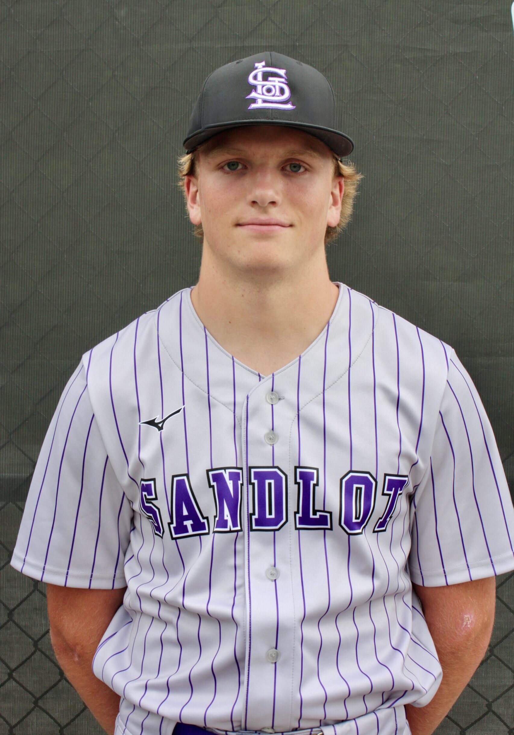 #32 - RF/RHP Tate Adams